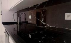 T3 Remodelado no Centro da Guarda – Conforto, Tecnologia e Jardim Privativo  par