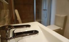 Apartamento T4 Duplex para Venda com T1 para rendimento Centro da Guarda Negócio